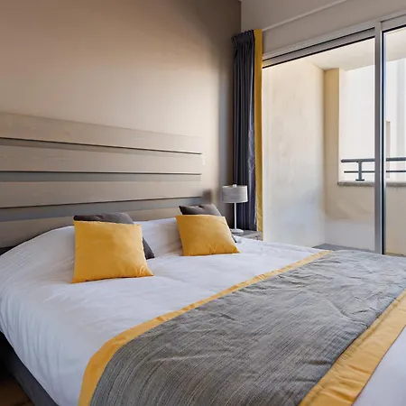 Lagrange Les Patios Eugenie 4* Biarritz