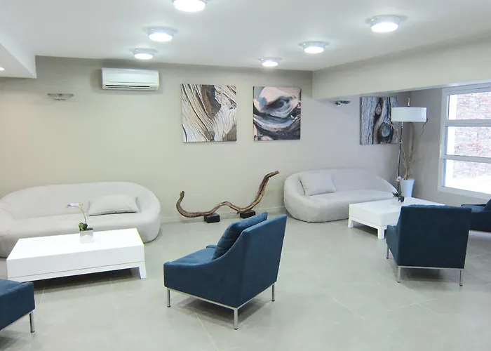 Aparthotel Lagrange Les Patios Eugénie Biarritz