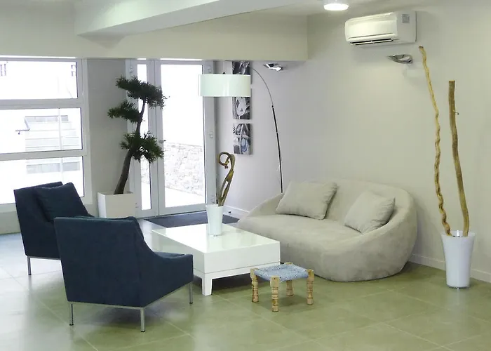 Lagrange Les Patios Eugénie Aparthotel Biarritz