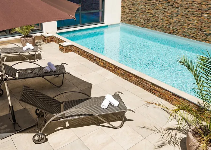 Lagrange Les Patios Eugénie Aparthotel Biarritz