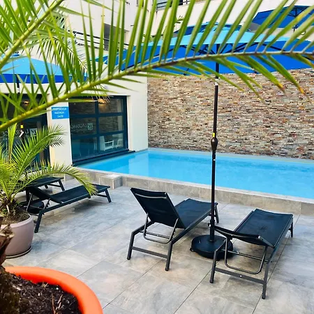 Lagrange Les Patios Eugenie Biarritz