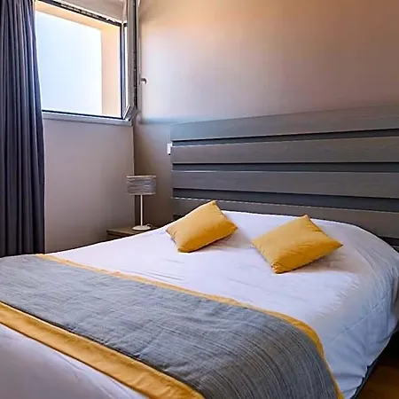 Lagrange Les Patios Eugénie 4*