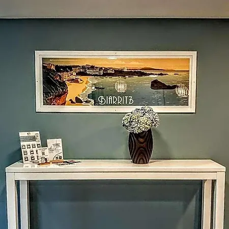 Lagrange Les Patios Eugénie 4*
