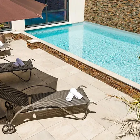 Lagrange Les Patios Eugenie Апарт-отель Биарриц